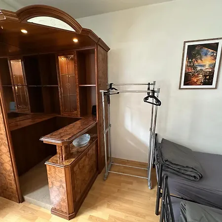 Komplette In Lägenhet